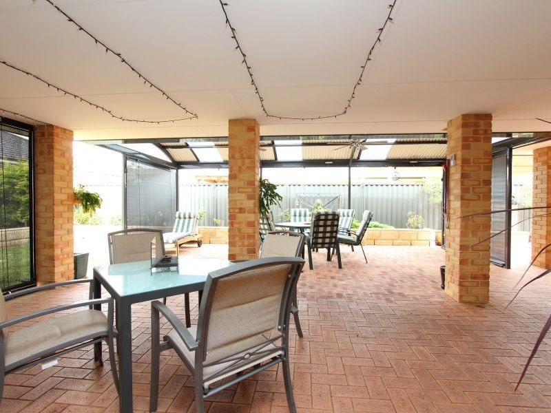 120 Wright Road, Harrisdale WA 6112