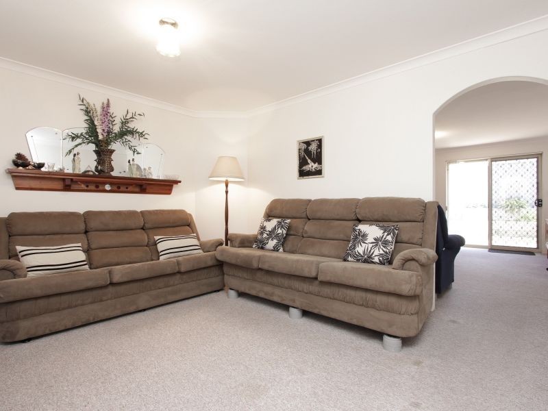 4 Reichel Place, Huntingdale WA 6110