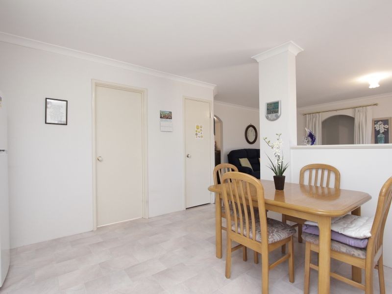 4 Reichel Place, Huntingdale WA 6110