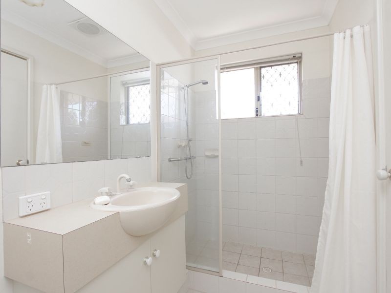 4 Reichel Place, Huntingdale WA 6110