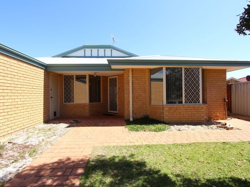 4 Reichel Place, Huntingdale WA 6110