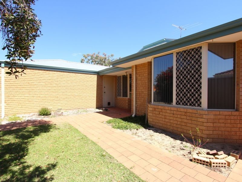 4 Reichel Place, Huntingdale WA 6110