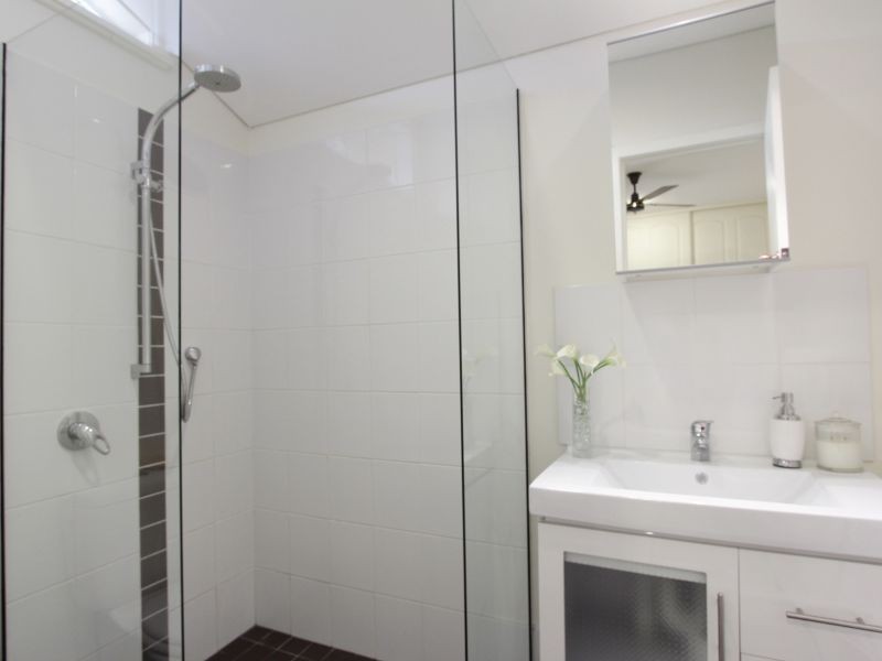 24 Palmerston Street, St James WA 6102