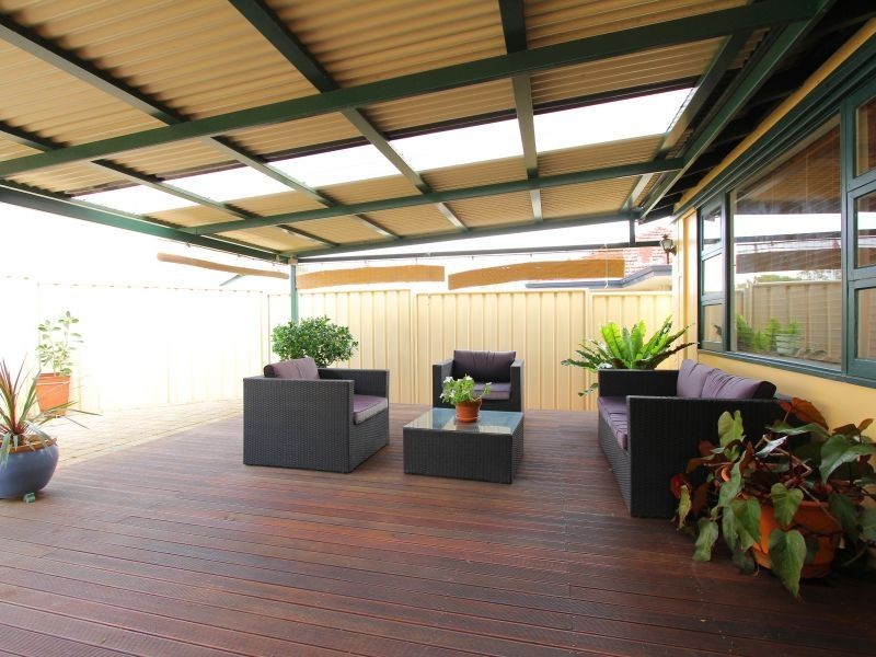 24 Palmerston Street, St James WA 6102