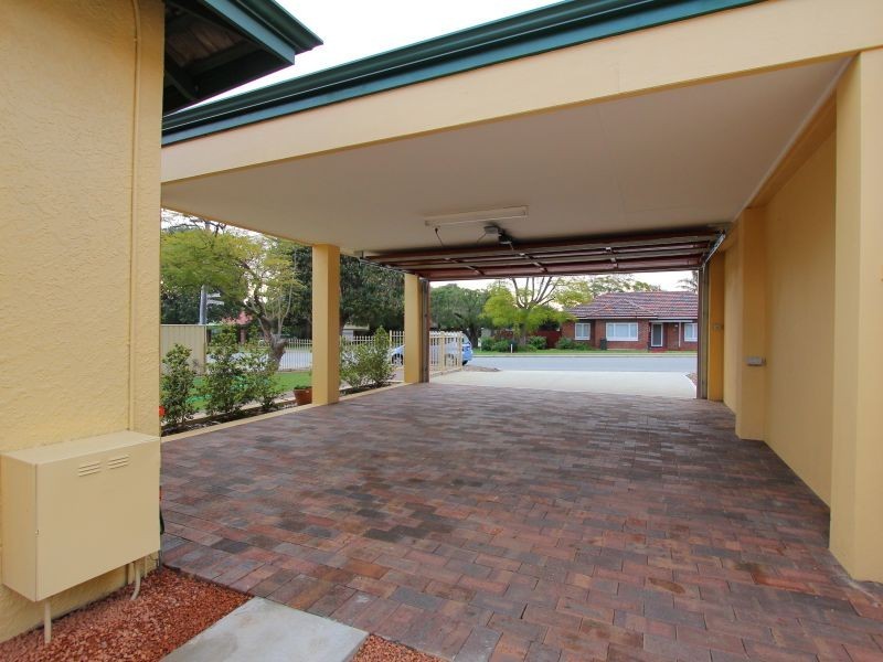 24 Palmerston Street, St James WA 6102