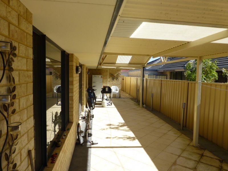 20 Dupont Way, Canning Vale WA 6155