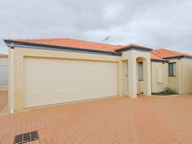 Unit 4 6 Braewood Court, Nollamara WA 6061