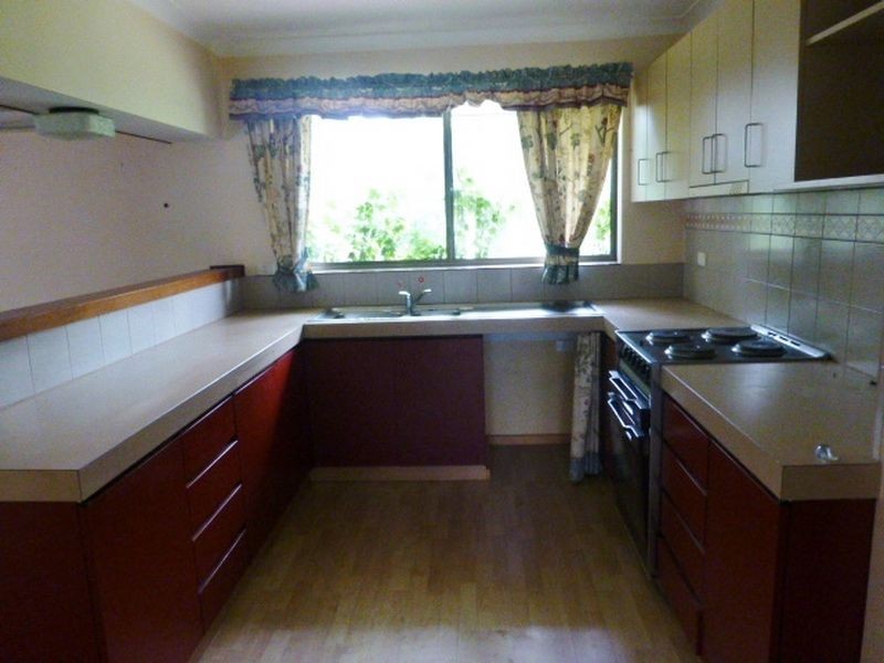 15 Levine Court, Thornlie WA 6108