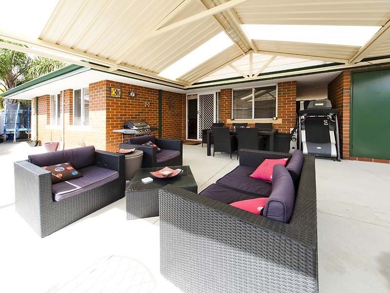 7/2 Glennis Court, Gosnells WA 6110