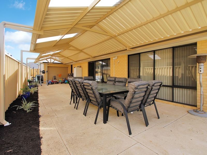 10 Abbotsdale Way, Southern River WA 6110