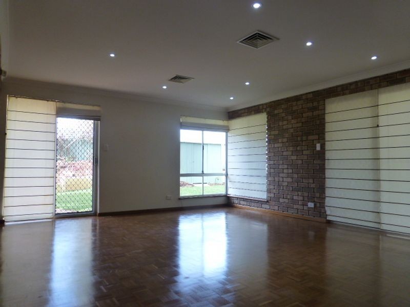 124 Partridge Way, Thornlie WA 6108