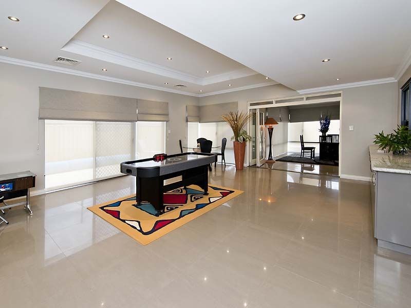 53 Piesley Promenade, Canning Vale WA 6155