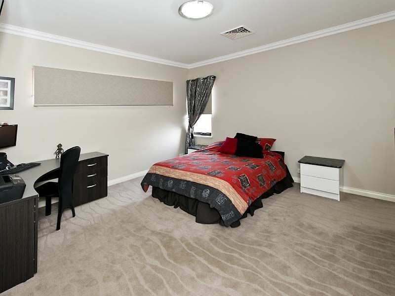 53 Piesley Promenade, Canning Vale WA 6155