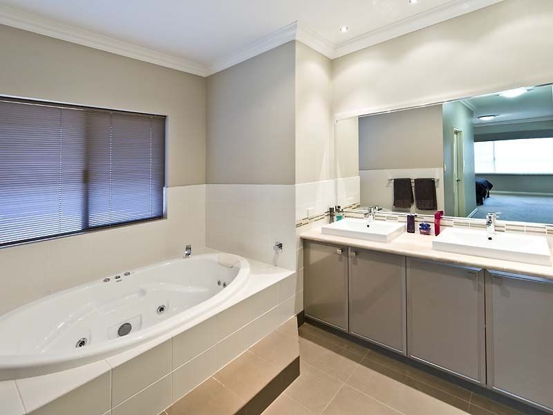 53 Piesley Promenade, Canning Vale WA 6155