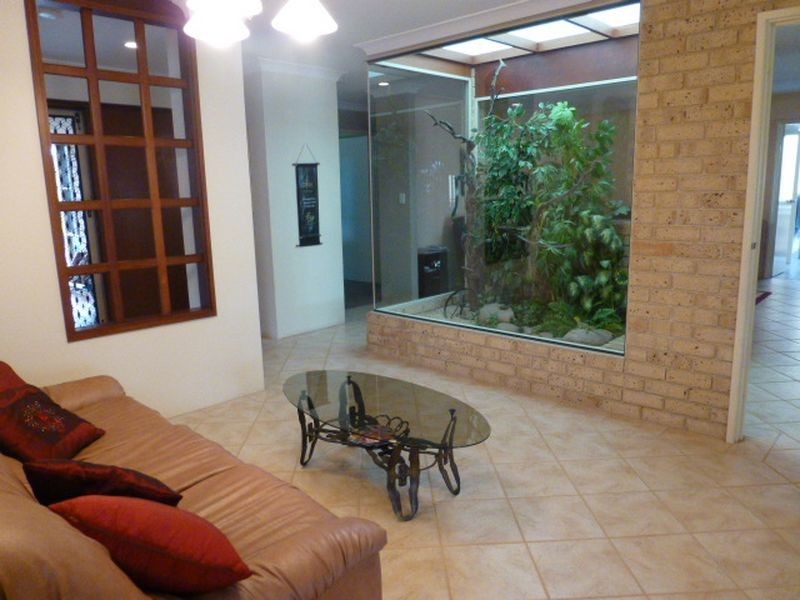 13 Conquest Court, Thornlie WA 6108