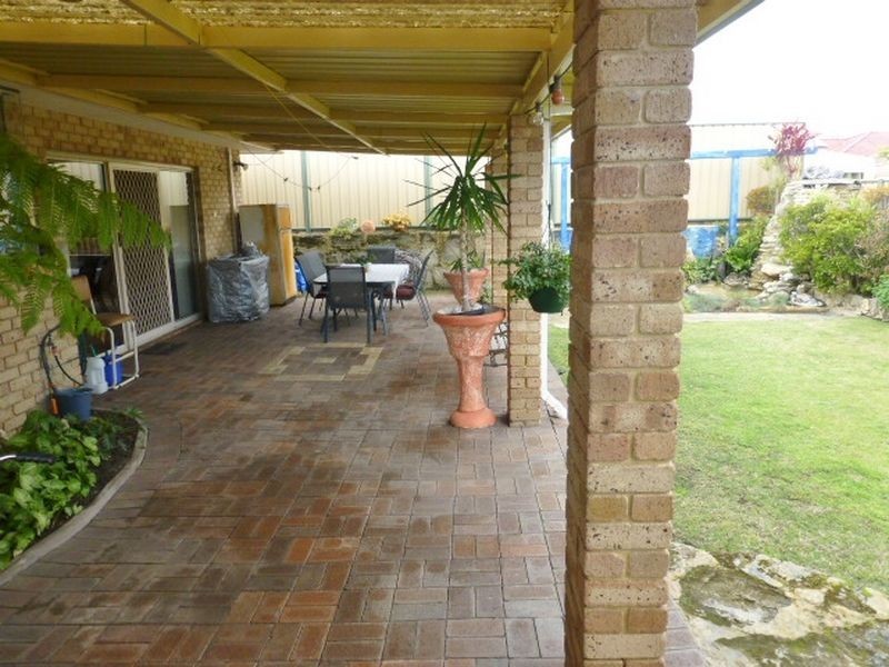 13 Conquest Court, Thornlie WA 6108