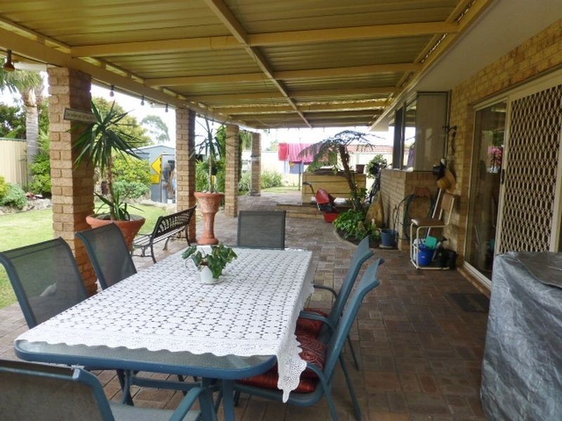 13 Conquest Court, Thornlie WA 6108