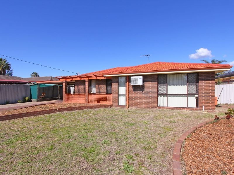 84 Hume Road, Thornlie WA 6108