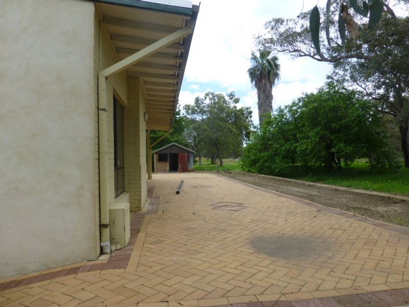 45 Coldwell Road, Kenwick WA 6107