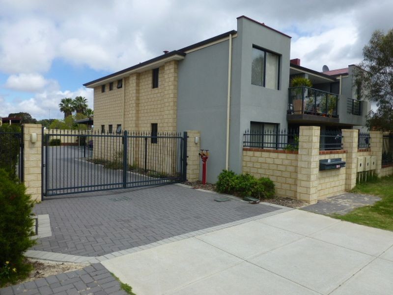 12/2 Towton Way, Langford WA 6147