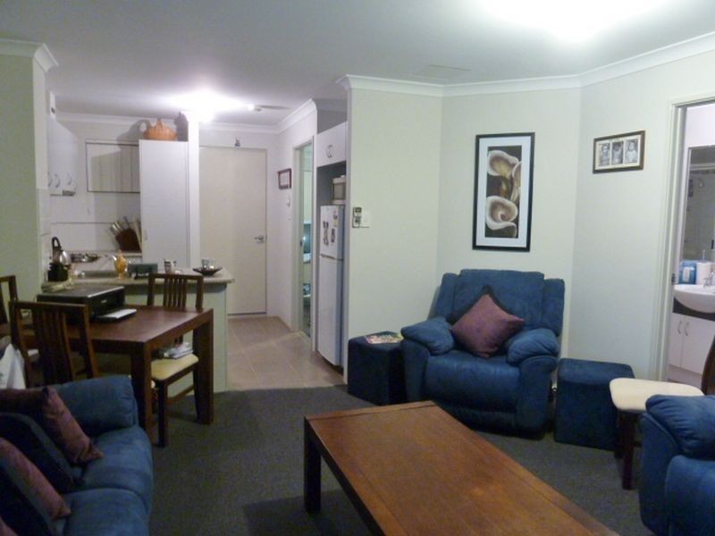 12/2 Towton Way, Langford WA 6147