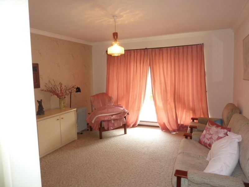 27 Rosekelly Road, Gosnells WA 6110