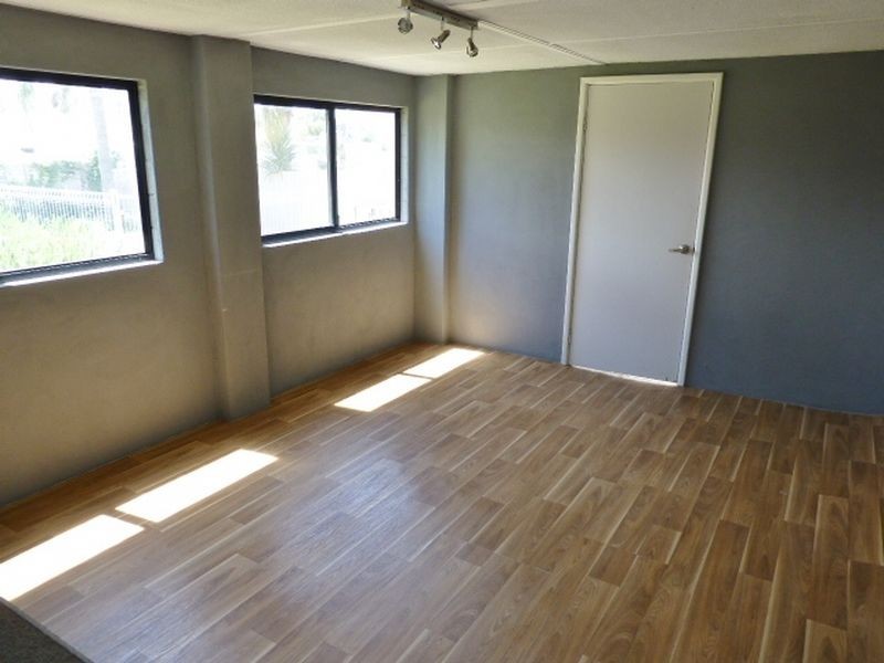 42 Ypres Road, Camillo WA 6111