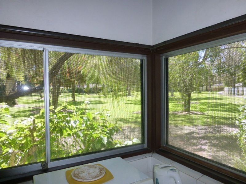 10 Lachlan Road, Thornlie WA 6108