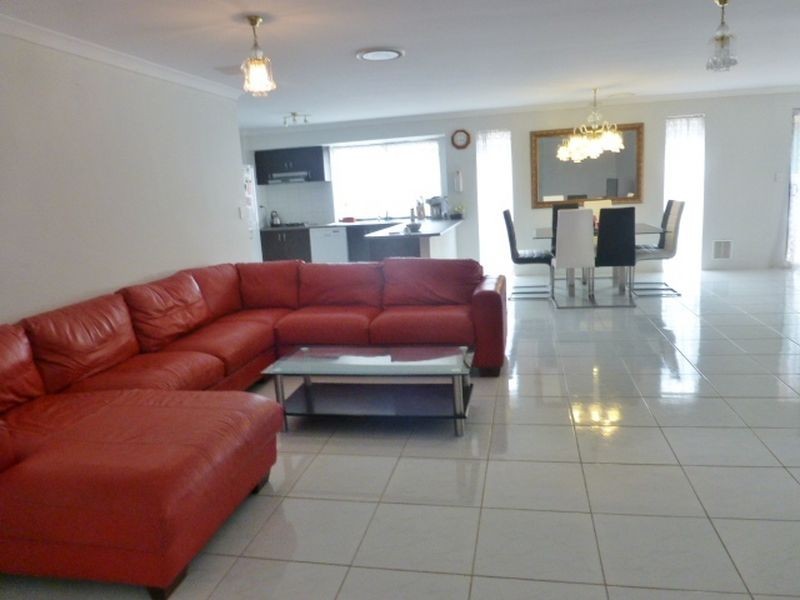 104 Ulcombe Street, Kenwick WA 6107