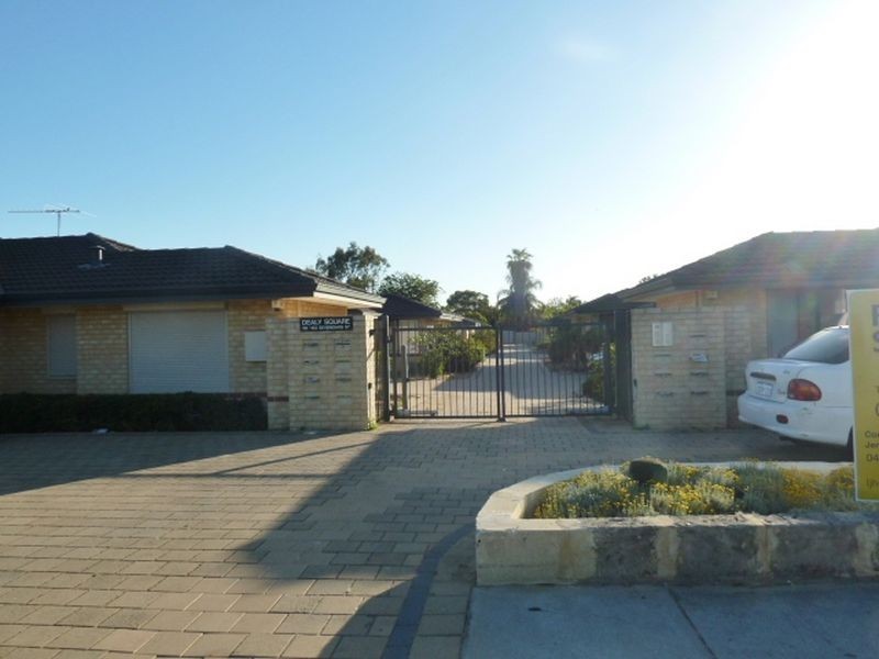 9/153 Sevenoaks Street, Cannington WA 6107