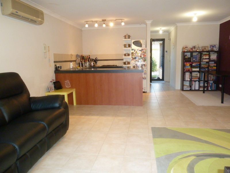 9/153 Sevenoaks Street, Cannington WA 6107