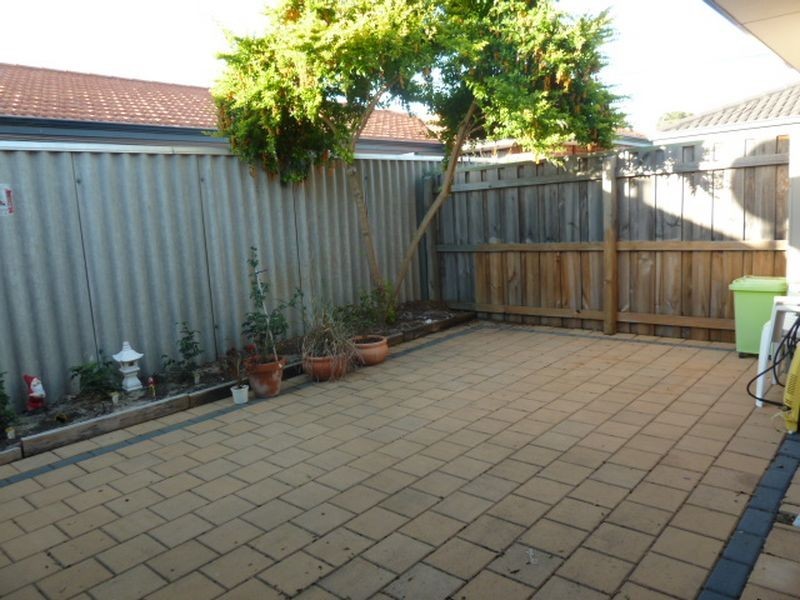 9/153 Sevenoaks Street, Cannington WA 6107