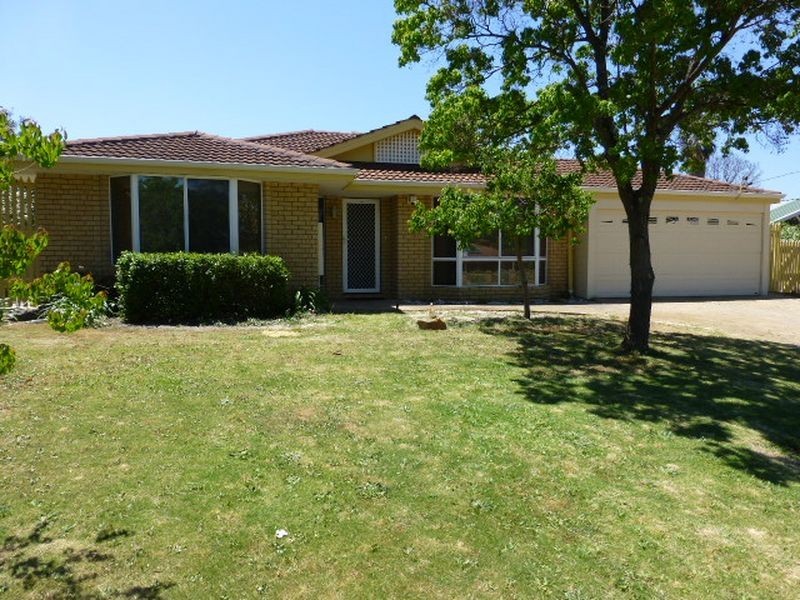 25 Eynesford Street, Gosnells WA 6110