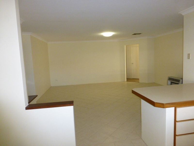 25 Eynesford Street, Gosnells WA 6110