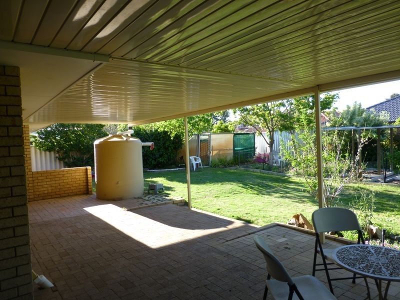 25 Eynesford Street, Gosnells WA 6110