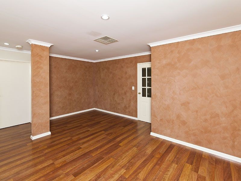 26 Waxflower Bend, Huntingdale WA 6110