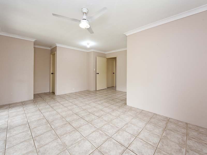 10A Jurien Way, Thornlie WA 6108