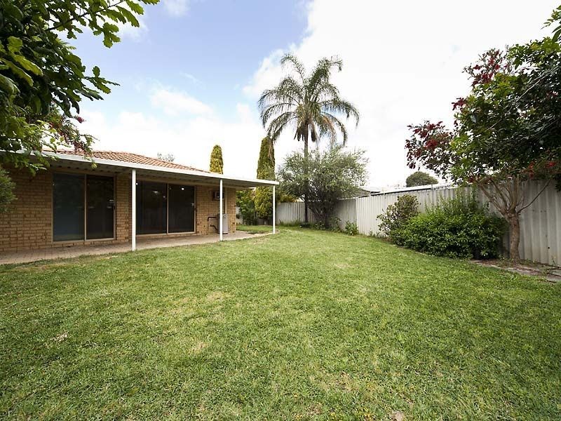 10A Jurien Way, Thornlie WA 6108