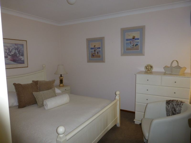 102 Regency Drive, Thornlie WA 6108