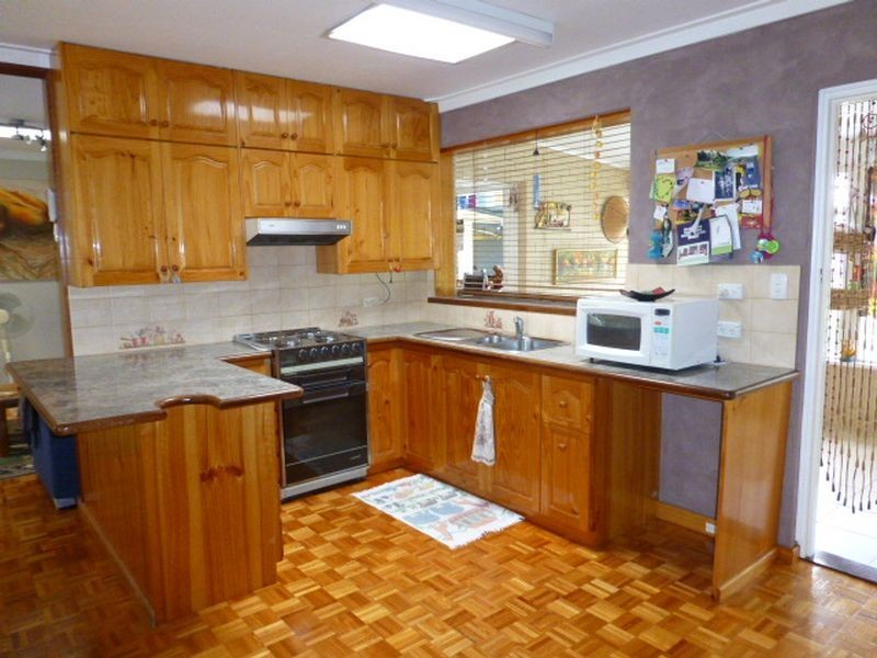 8 Blanche Street, Gosnells WA 6110