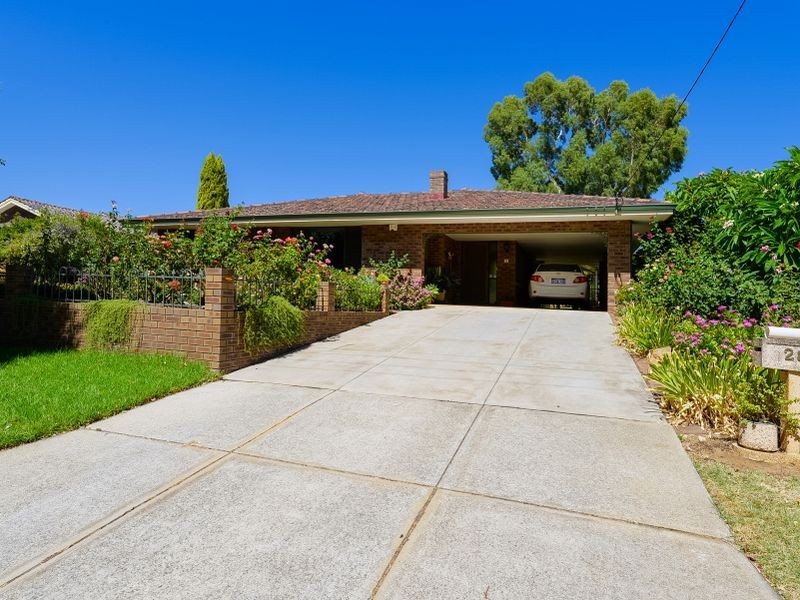 28 Jacqueline Drive, Thornlie WA 6108