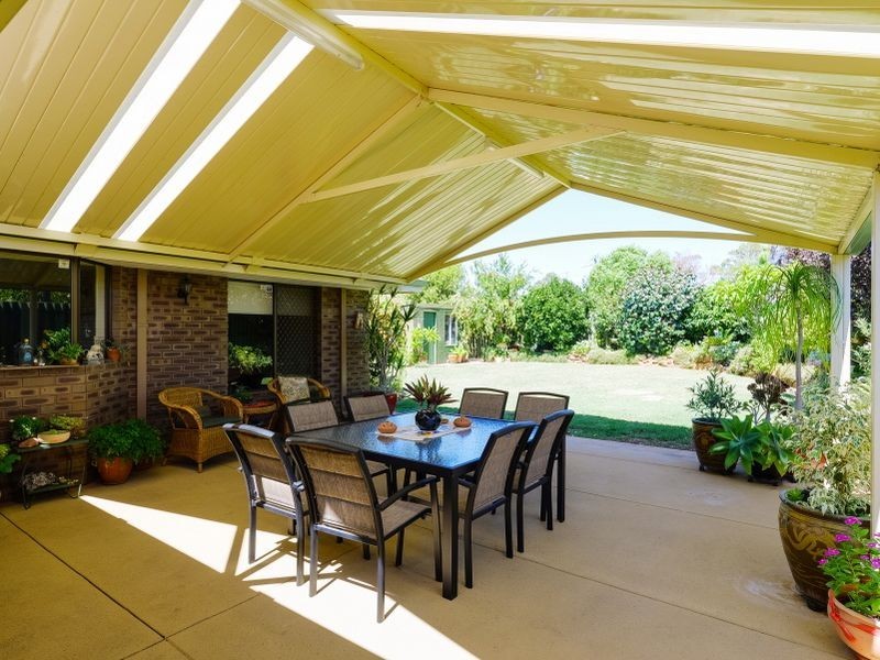 28 Jacqueline Drive, Thornlie WA 6108