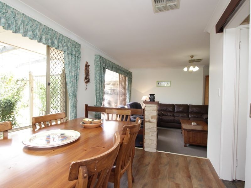 9 Jason Court, Thornlie WA 6108