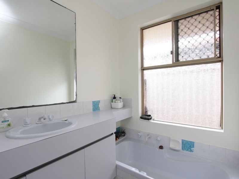 9 Jason Court, Thornlie WA 6108