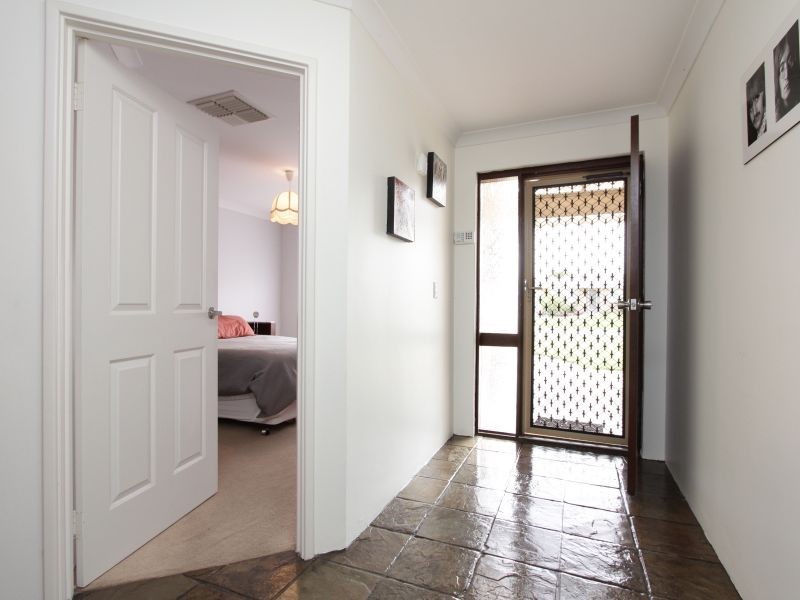 9 Jason Court, Thornlie WA 6108