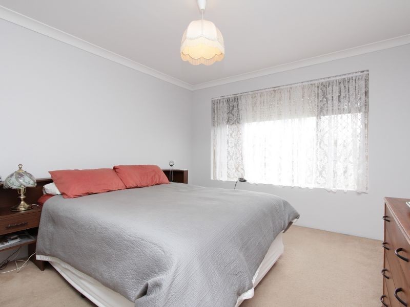 9 Jason Court, Thornlie WA 6108