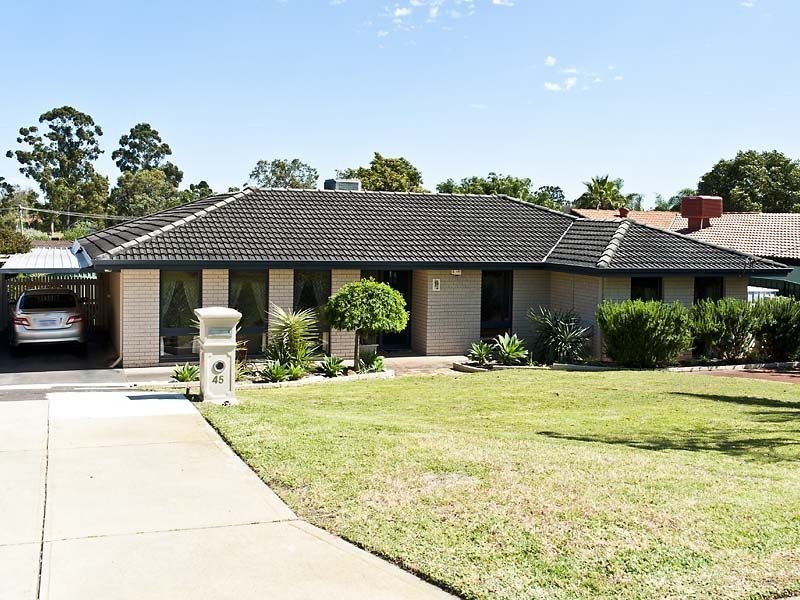 45 Pembury Road, Thornlie WA 6108