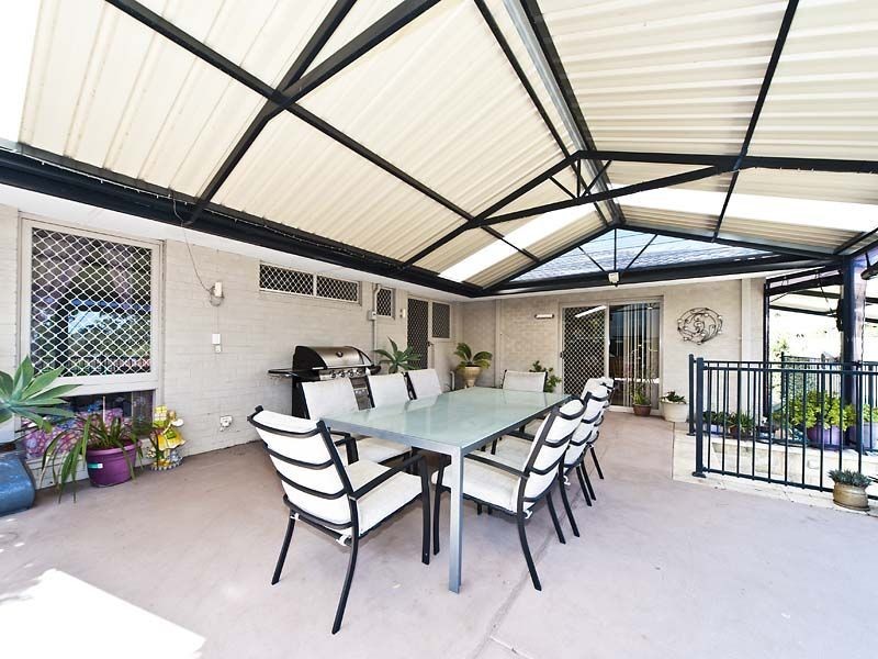 45 Pembury Road, Thornlie WA 6108