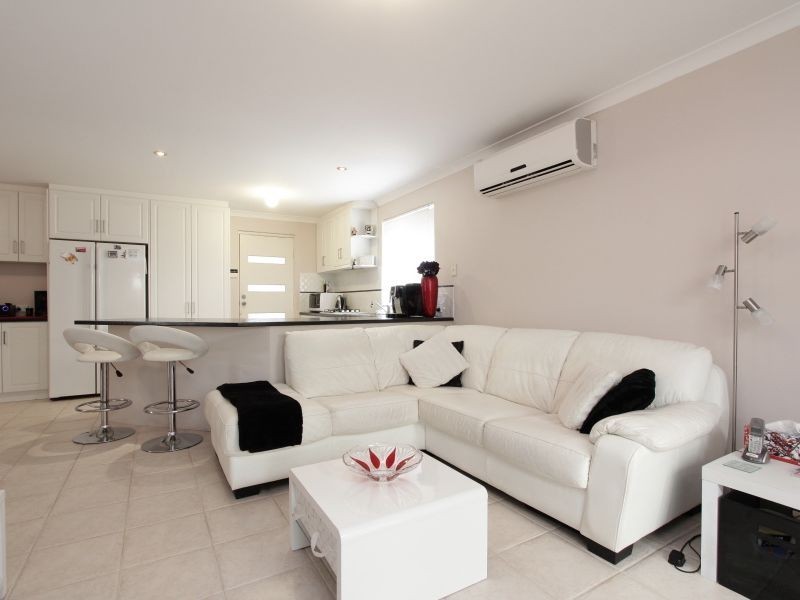 2 Reichel Place, Huntingdale WA 6110