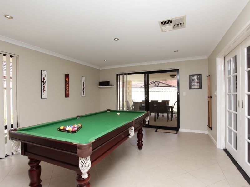 1 Admiralty Road, Canning Vale WA 6155